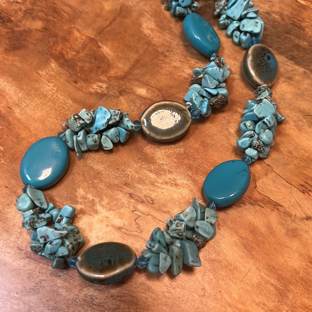 Turquoise necklace - Picture 3 of 5